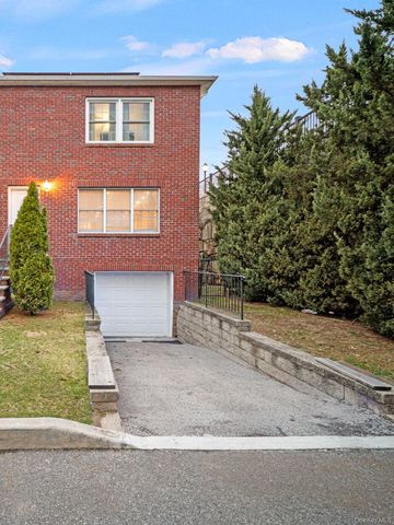 7-2 Wells Park Drive, Yonkers, NY 10705