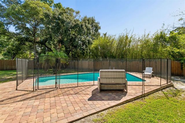 12417 N ROME AVENUE, Tampa, FL 33612