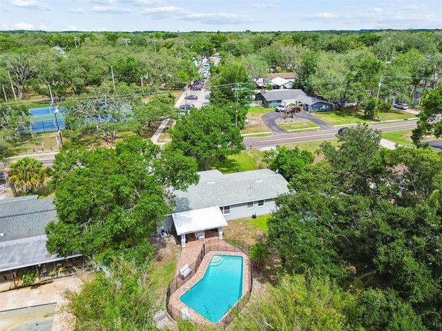 12417 N ROME AVENUE, Tampa, FL 33612