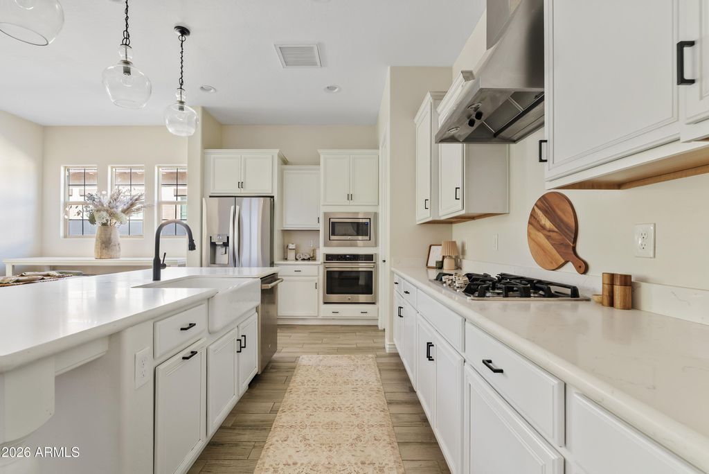 224 W FELLARS Drive, Phoenix, AZ 85023 — photo 3