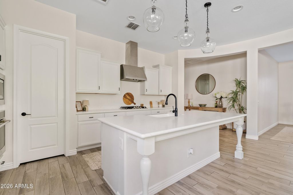224 W FELLARS Drive, Phoenix, AZ 85023 — photo 5