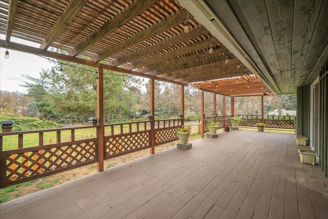 608 W Hazard Rd, Spokane, WA 99208