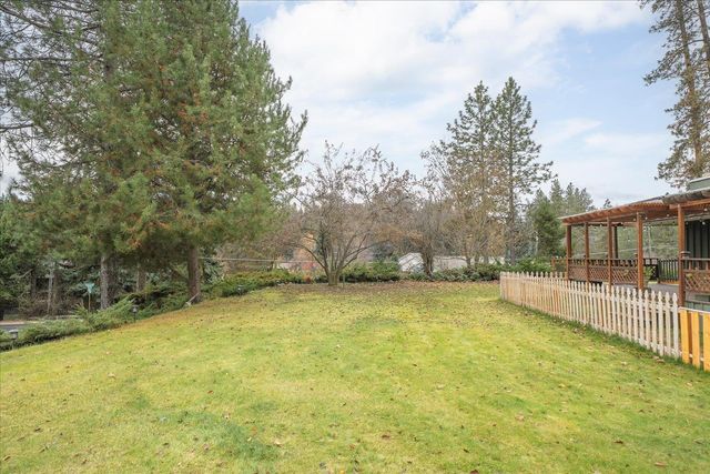 608 W Hazard Rd, Spokane, WA 99208