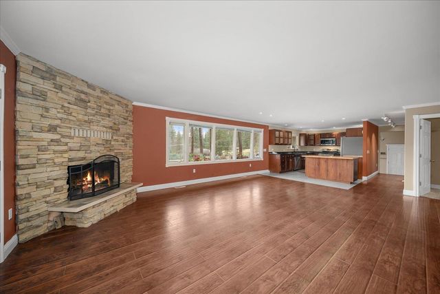 608 W Hazard Rd, Spokane, WA 99208