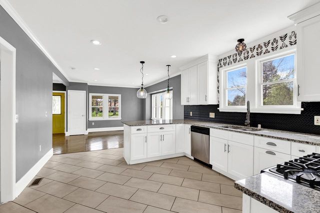 5075 35th STREET, Greenfield, WI 53221