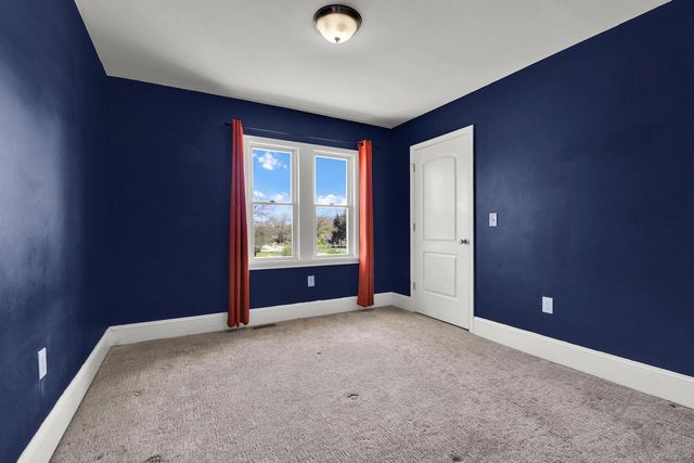 5075 35th STREET, Greenfield, WI 53221