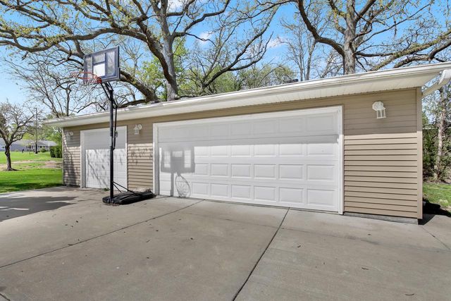 5075 35th STREET, Greenfield, WI 53221