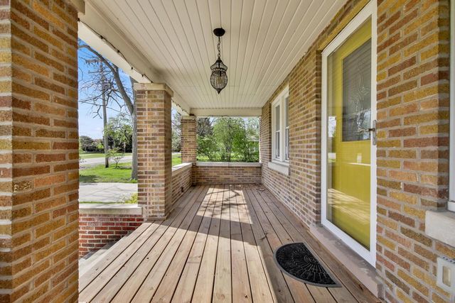 5075 35th STREET, Greenfield, WI 53221