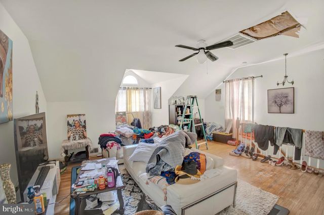 8526 ADELPHI RD, Hyattsville, MD 20783