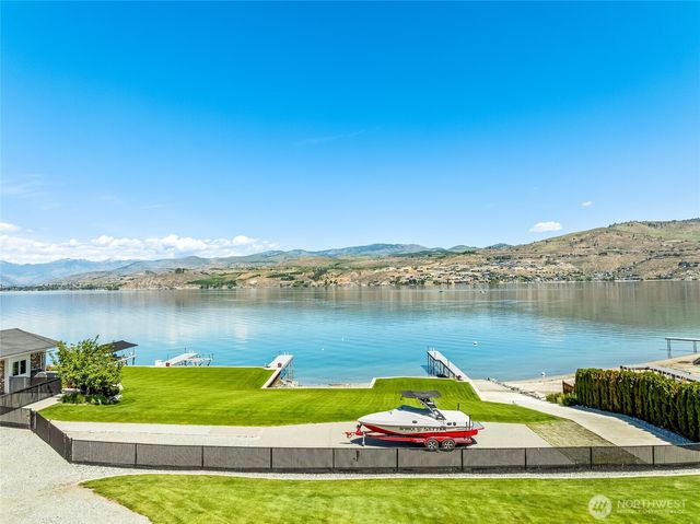 4060 US Highway 97a, Chelan, WA 98816