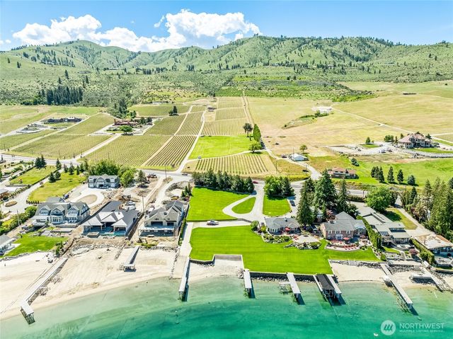 4060 US Highway 97a, Chelan, WA 98816