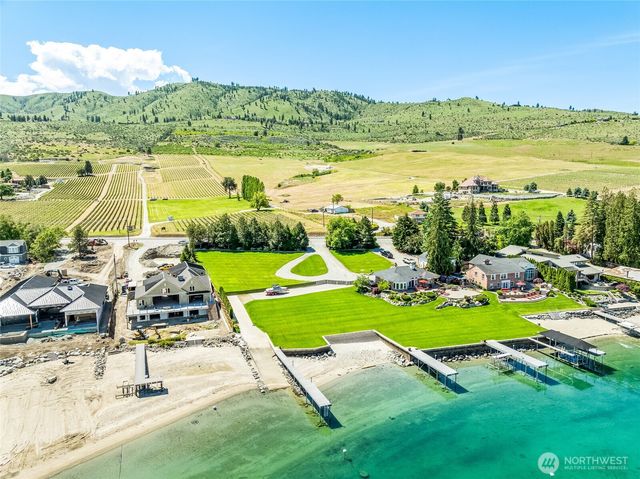 4060 US Highway 97a, Chelan, WA 98816