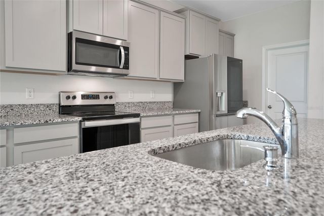 3504 CRESCENT PEAK WAY, Plant City, FL 33565