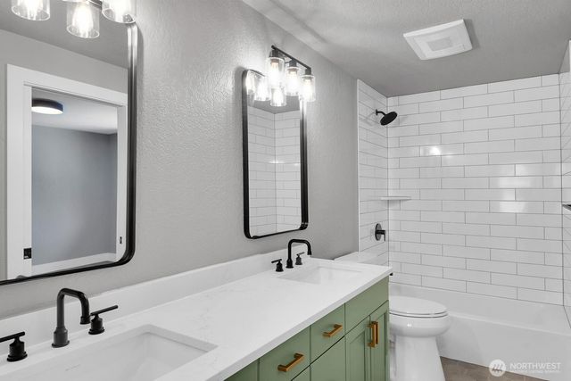 5533 149th Place SW, Edmonds, WA 98026