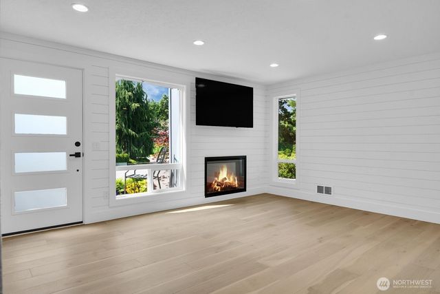 5533 149th Place SW, Edmonds, WA 98026