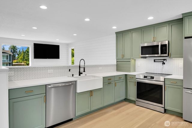 5533 149th Place SW, Edmonds, WA 98026