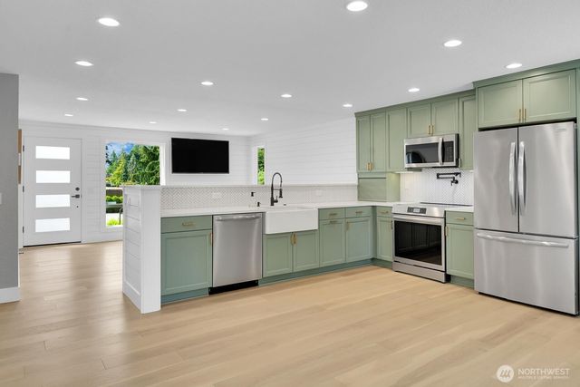 5533 149th Place SW, Edmonds, WA 98026