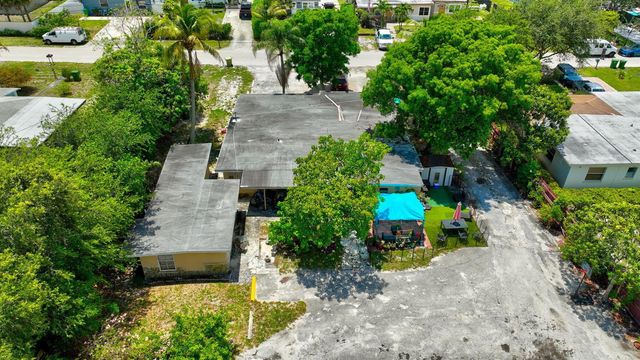 3063 Floweva Street A, West Palm Beach, FL 33406