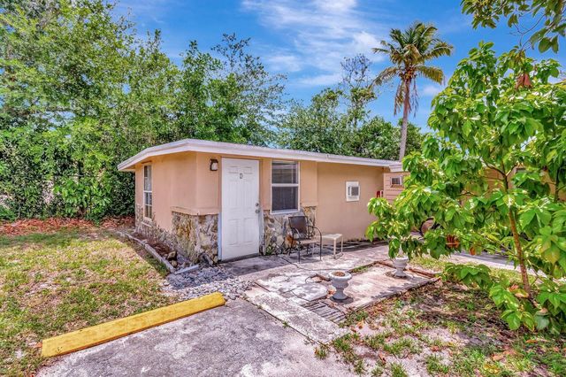 3063 Floweva Street A, West Palm Beach, FL 33406