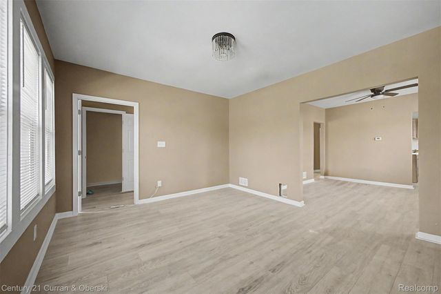 3799 Pingree Street, Detroit, MI 48206