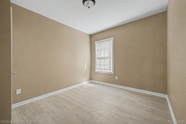 3799 Pingree Street, Detroit, MI 48206