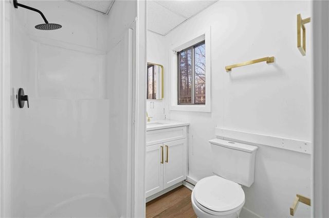 8975 Martin Road, Roswell, GA 30076