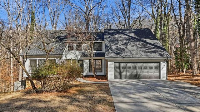 8975 Martin Road, Roswell, GA 30076