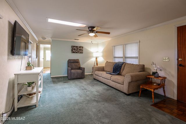 5702 W Circle Z Street, Tucson, AZ 85713