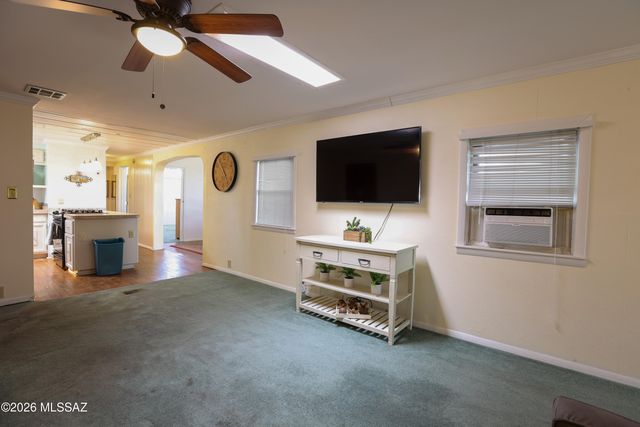 5702 W Circle Z Street, Tucson, AZ 85713