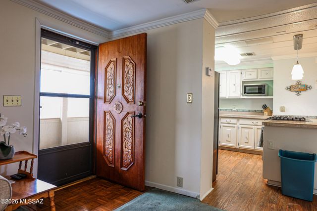 5702 W Circle Z Street, Tucson, AZ 85713