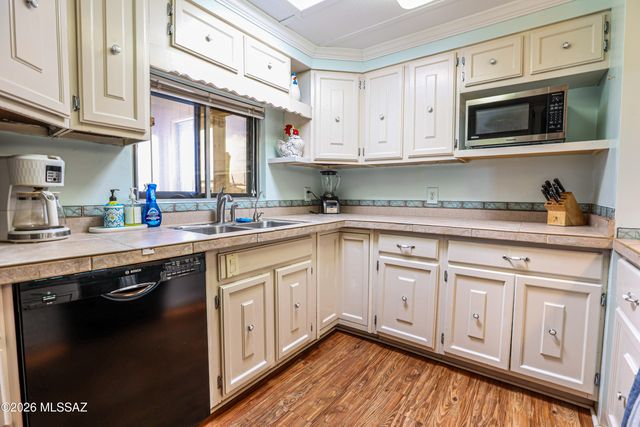 5702 W Circle Z Street, Tucson, AZ 85713