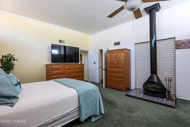 5702 W Circle Z Street, Tucson, AZ 85713