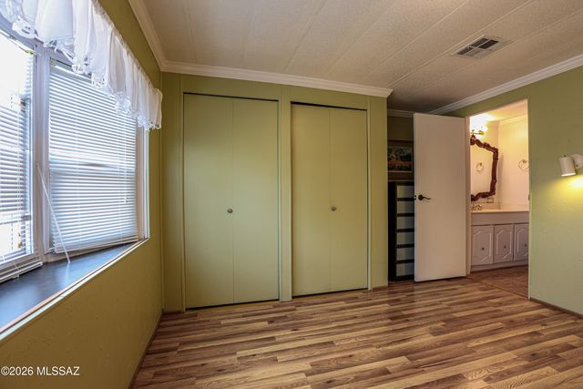5702 W Circle Z Street, Tucson, AZ 85713
