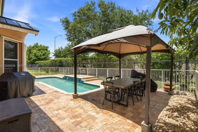 15391 SW 18th St, Miramar, FL 33027
