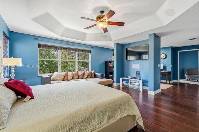 15391 SW 18th St, Miramar, FL 33027