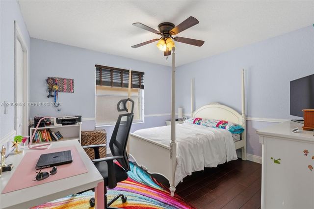 15391 SW 18th St, Miramar, FL 33027