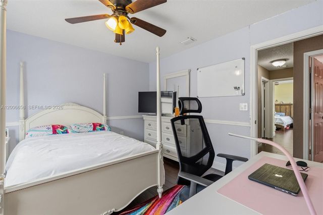 15391 SW 18th St, Miramar, FL 33027