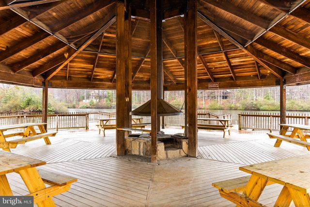 6463 WHEELER DR, King George, VA 22485