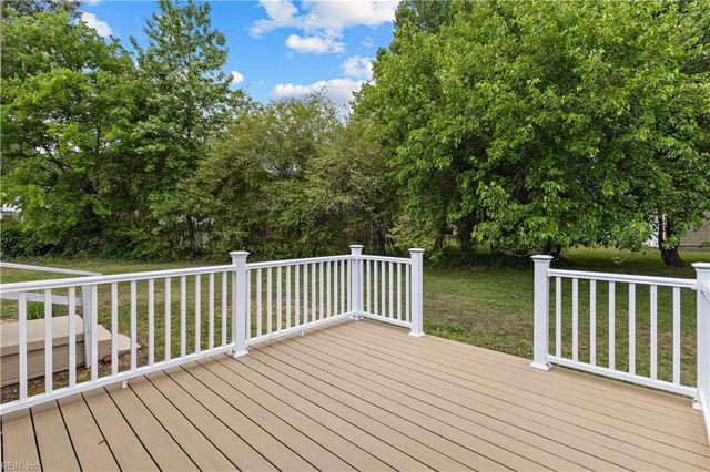 926 Diggs CT, Suffolk, VA 23434