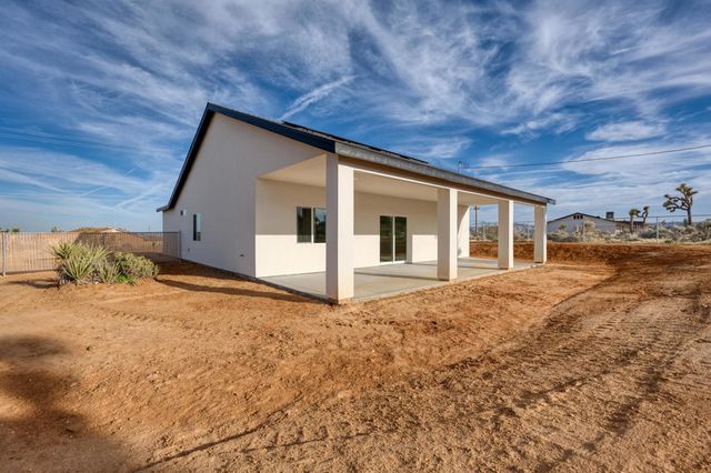 3636 Avalon Avenue, Yucca Valley, CA 92284