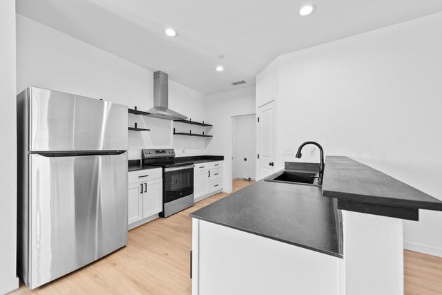 3636 Avalon Avenue, Yucca Valley, CA 92284