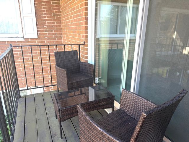 1905 W GOLF Road 2A, Mount Prospect, IL 60056