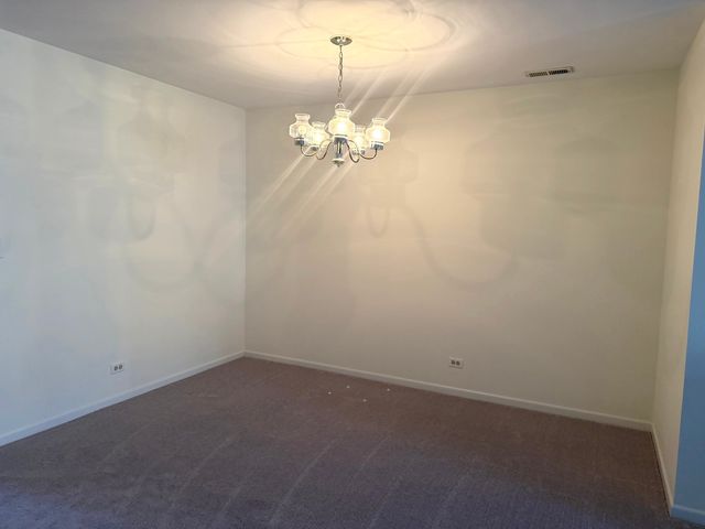 1905 W GOLF Road 2A, Mount Prospect, IL 60056