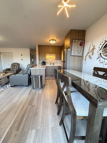 58 Vail Colony 9, Fox Lake, IL 60020