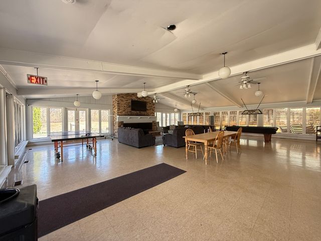 58 Vail Colony 9, Fox Lake, IL 60020