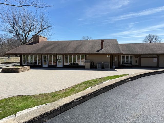 58 Vail Colony 9, Fox Lake, IL 60020