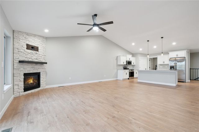 55 Kinsey Street, North Liberty, IA 52317