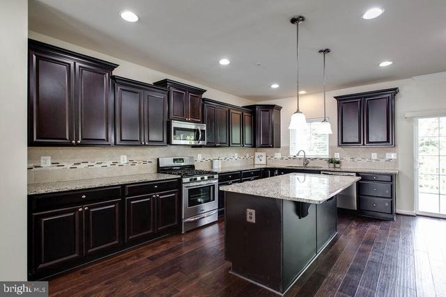 7108 RIVER BIRCH DR, Hanover, MD 21076