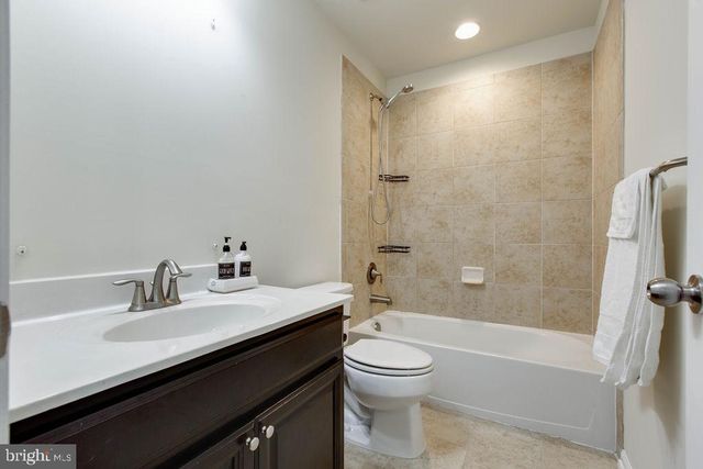 7108 RIVER BIRCH DR, Hanover, MD 21076
