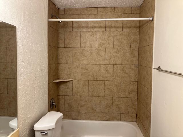 5727 Harvest Hill Road 1042, Dallas, TX 75230